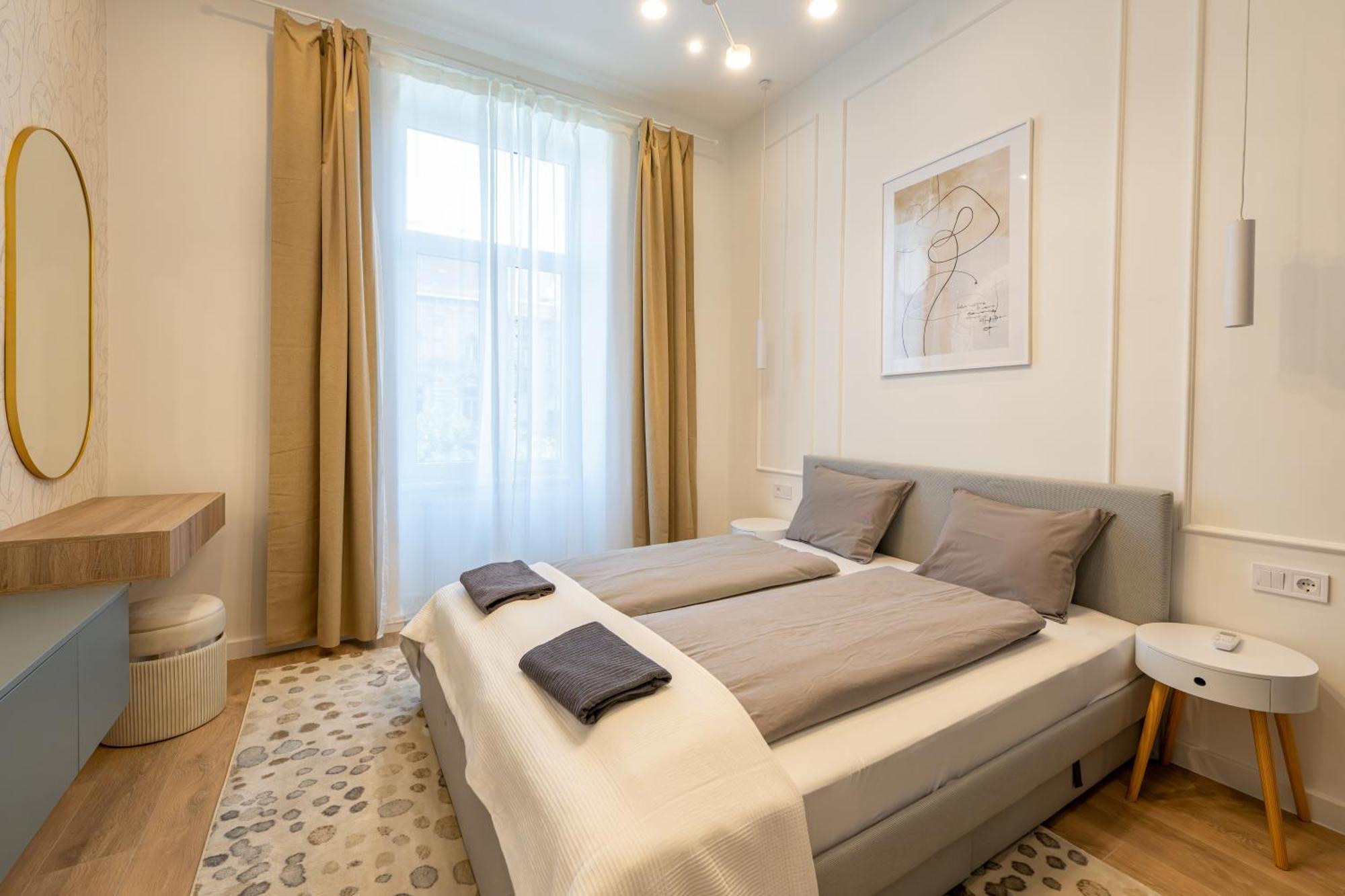Elisabeth-e40 3 Bedroom Modern Lejlighed *